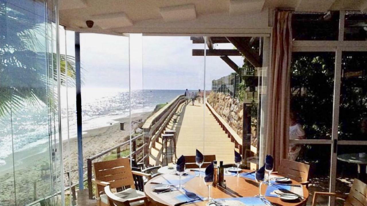 Mi Capricho A16 Beachfront Apartment Sitio de Calahonda Esterno foto