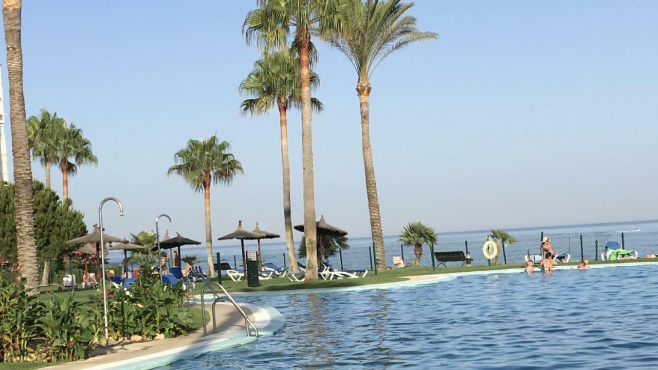 Mi Capricho A16 Beachfront Apartment Sitio de Calahonda Esterno foto