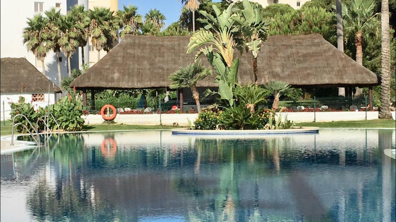 Mi Capricho A16 Beachfront Apartment Sitio de Calahonda Esterno foto